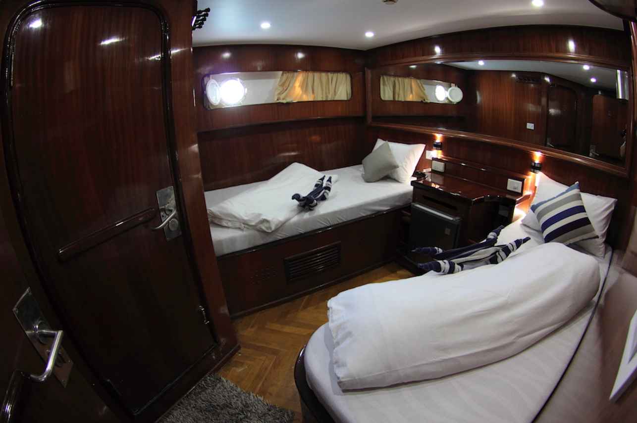 Standard Twin Cabin 