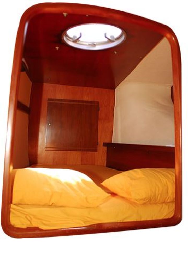 Double cabin