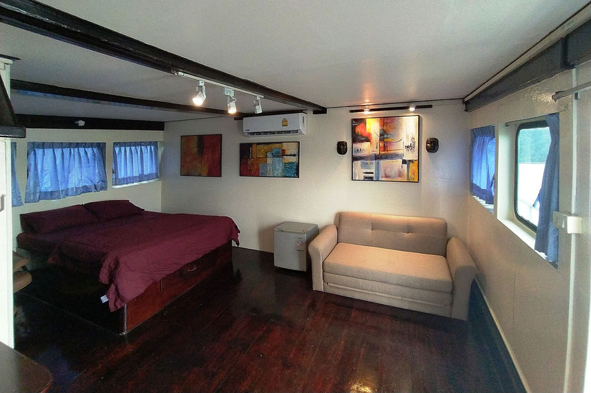 Master Cabin - Oktavia