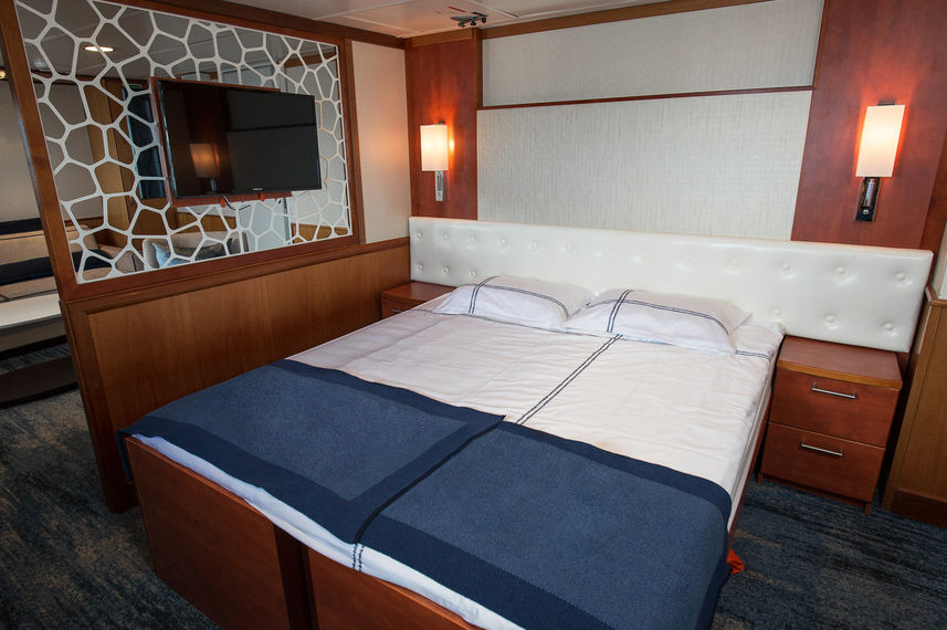 Suite - Expedition