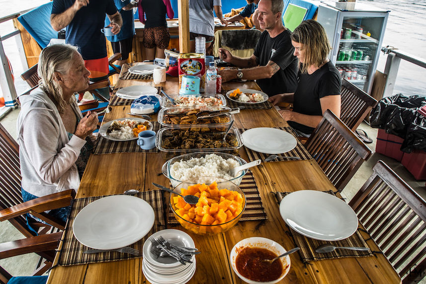 Lunch is served - Ratu Laut Indonesia