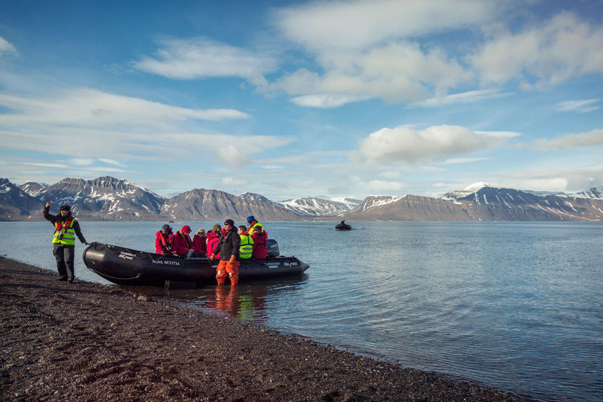 Arctic Zodiac Landing Shore 