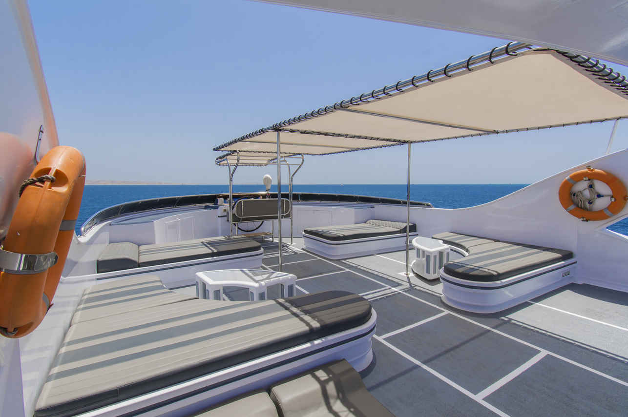 Sun Deck - Golden Dolphin III