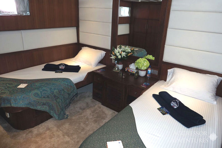 Master Staterooms 8 - 9