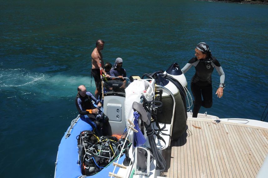 Cubierta de buceo - Aqua Tiki II