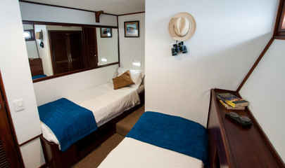 Iguana deck - Twin cabins