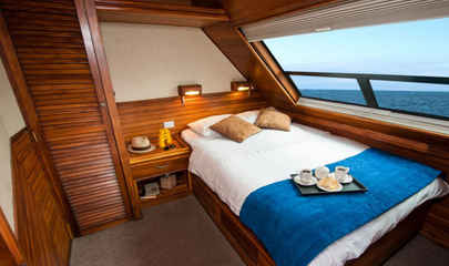 Booby deck Cabins