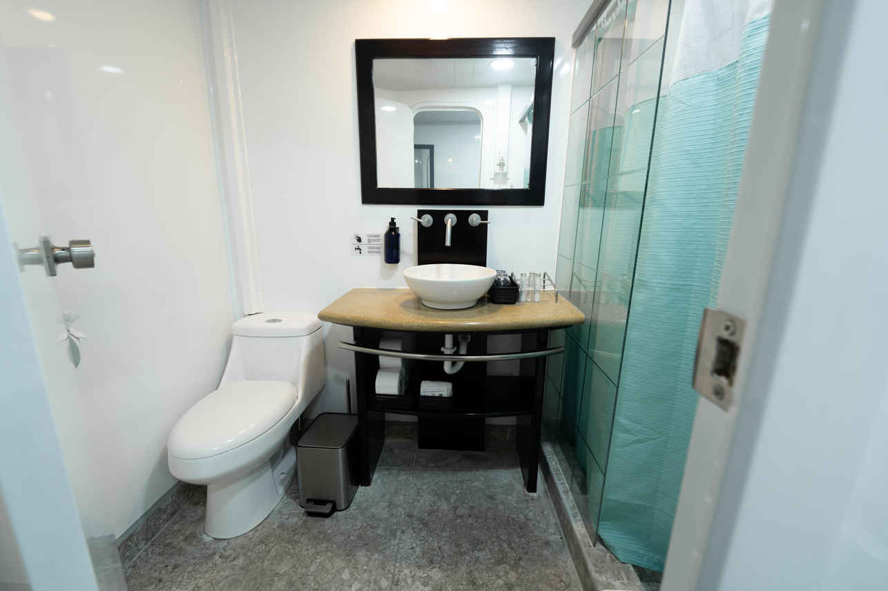 En-Suite bathrooms - Anahi