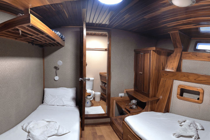 Double Cabins