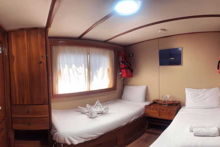 Superior Cabins