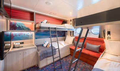 Quadruple Porthole