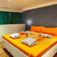 Double Cabin - Titan