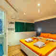 Double Cabin - Titan