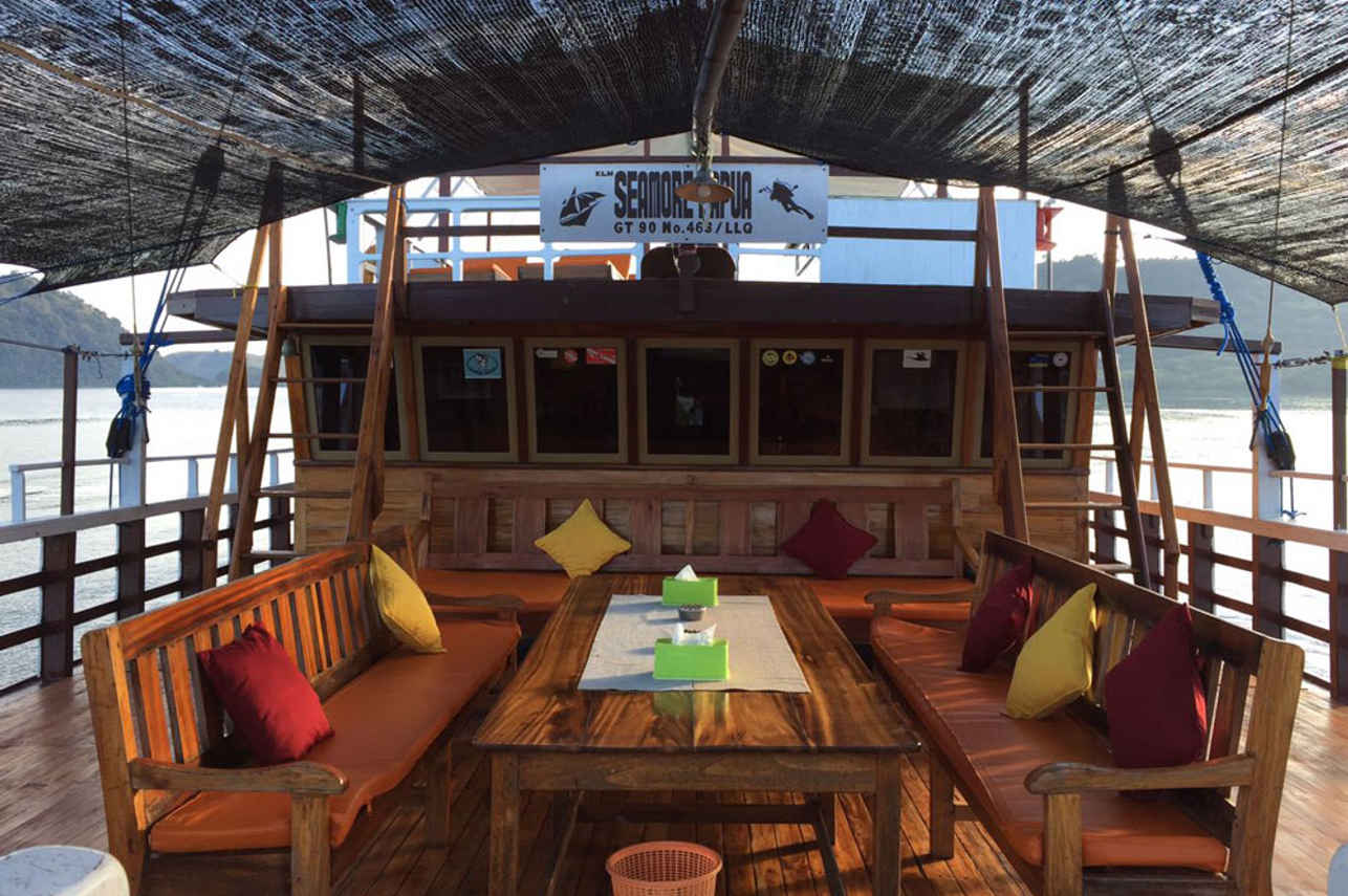 Salon exterior  - Seamore Papua