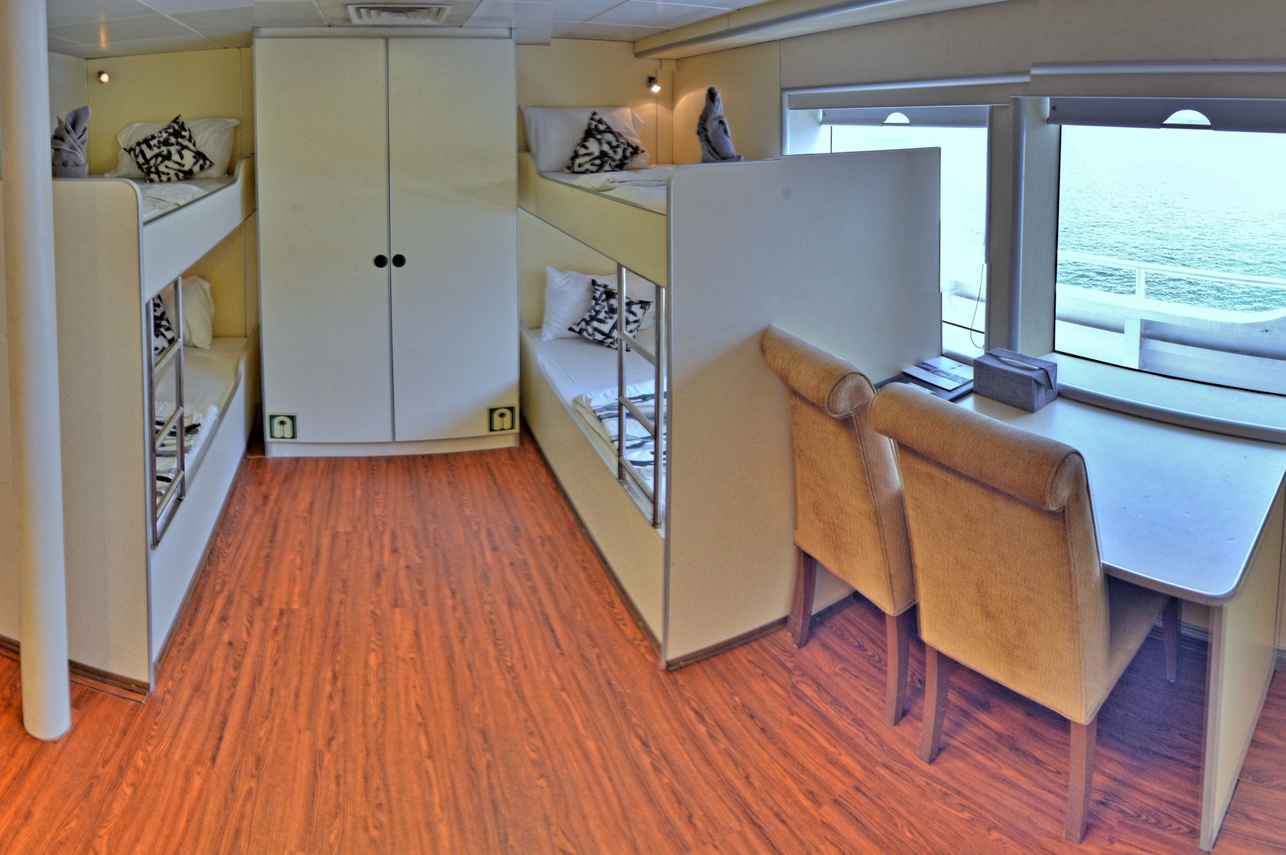 #quadcabin  - Solitude Adventurer