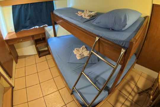 Lower Deck Double | Bunk Cabins