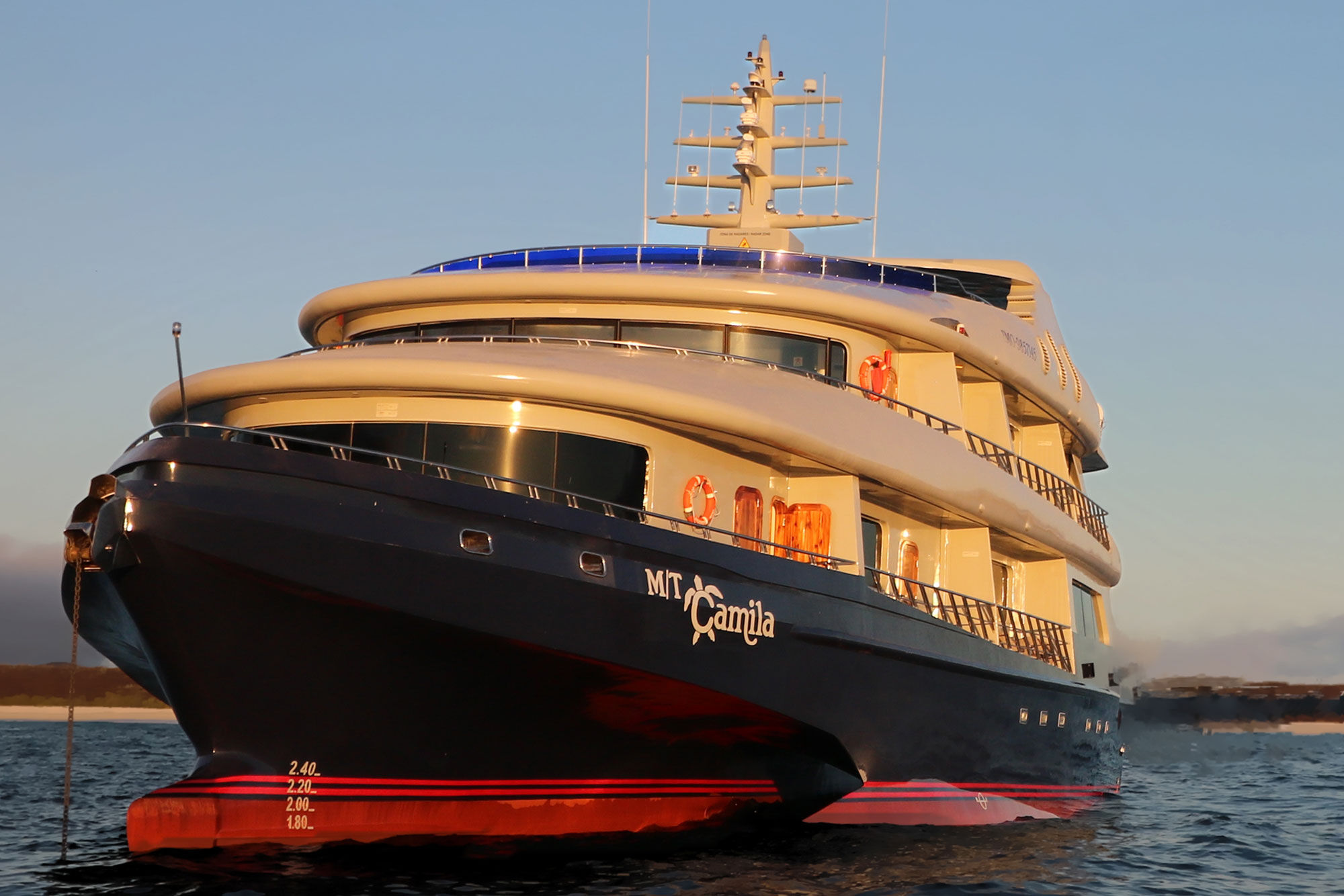 Camila Cruise Ship, Galapagos - LiveAboard.com