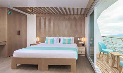 Golden Suites - Main Deck