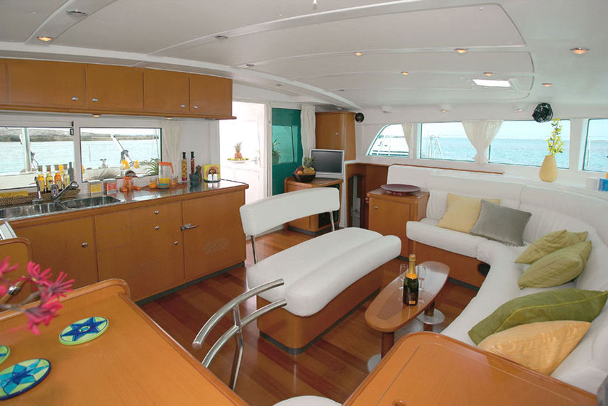 Dining Room - Anema Cruise