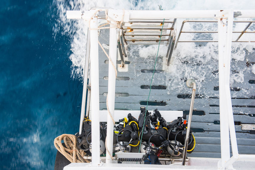 Cubierta de buceo - Camic