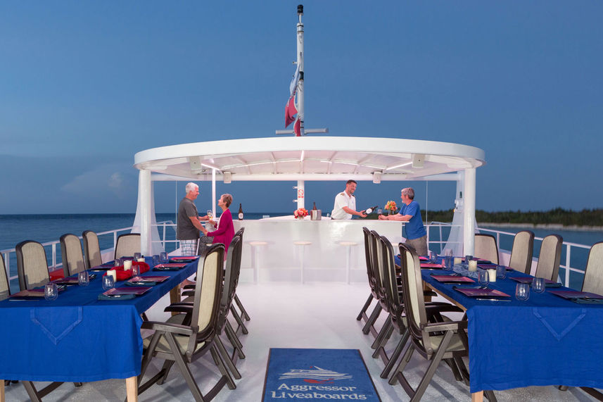 Outdoor Dining - Cayman Aggressor V