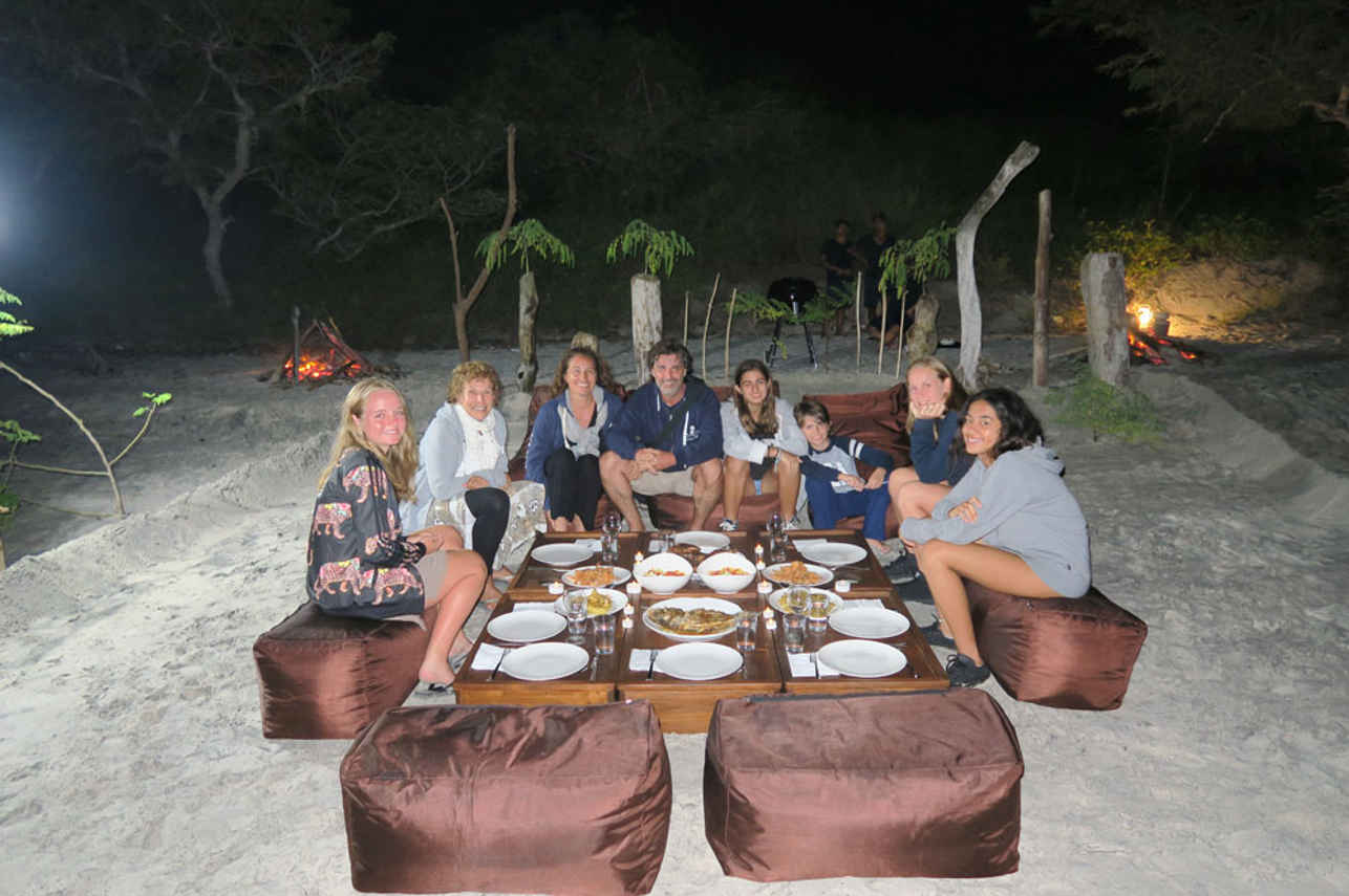 Abendessen im Freien - Nyaman