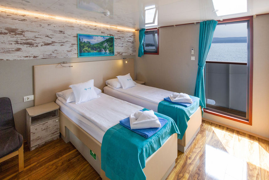 Main Deck Cabin - My Way