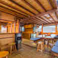 Bar and Lounge Area - Teman