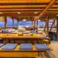 Dining Lounge