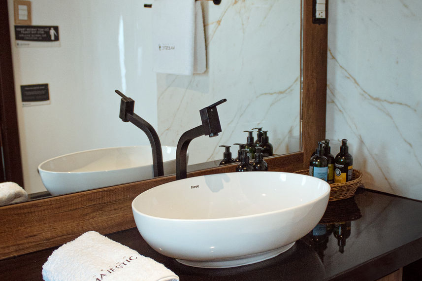 En-Suite bathrooms - Grand Majestic