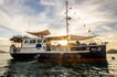 https://img.liveaboard.com/picture_library/boat/5779/busy-girl.jpg?tr=w-106,h-70