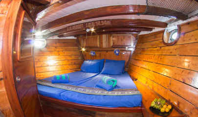 Double Cabin