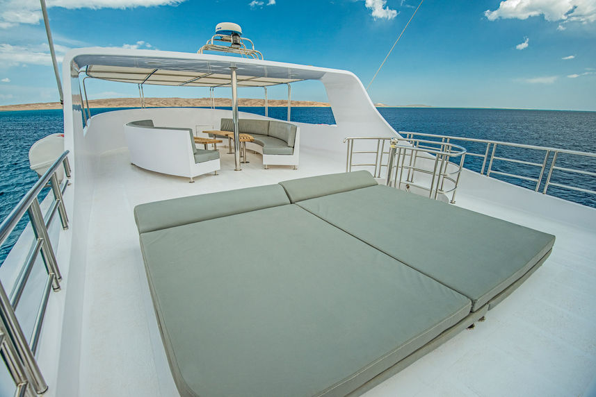 Sun Deck - Discovery I