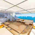 Salon exterior  - Discovery II