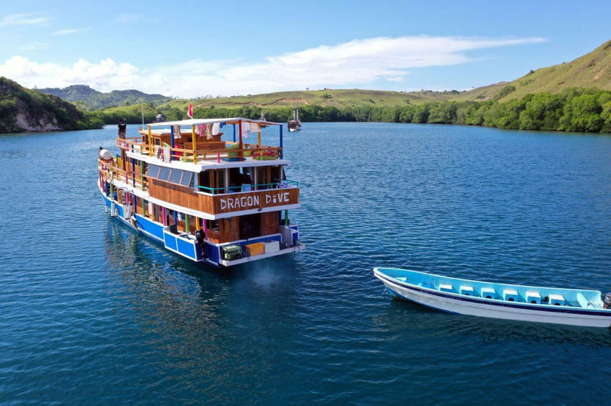 Dragon Dive Komodo