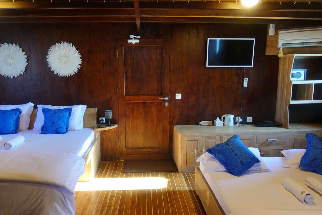 #upperdeckcabin