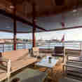 Salon exterior  - New Star