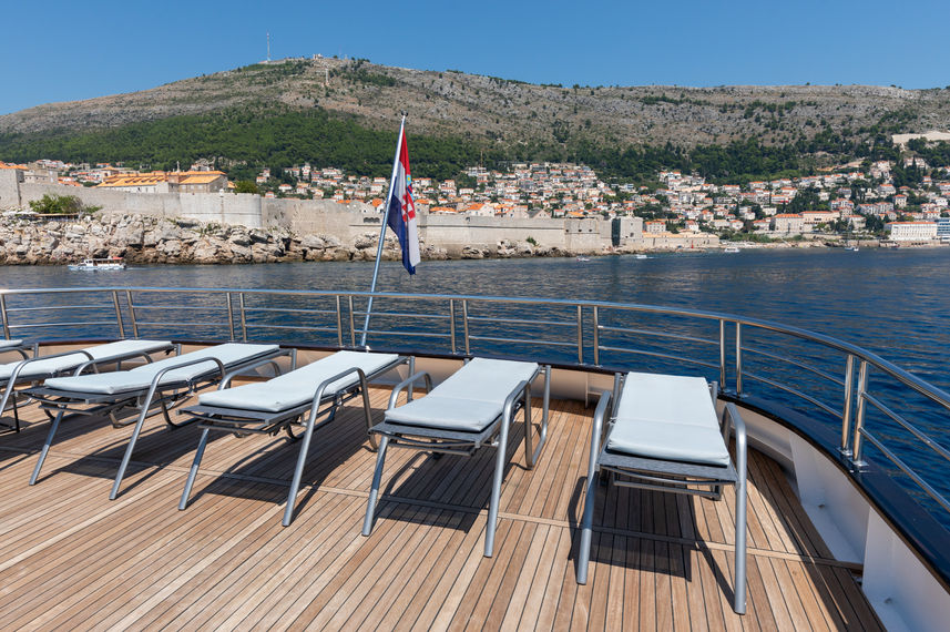 Sun Deck - Antaris