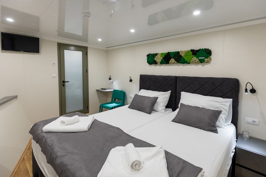 Lower Deck Cabin - Antaris