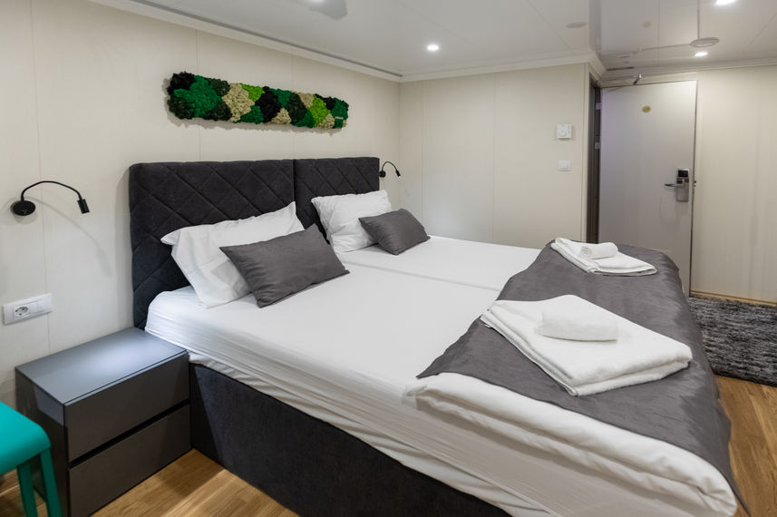 Lower Deck Cabin - Antaris