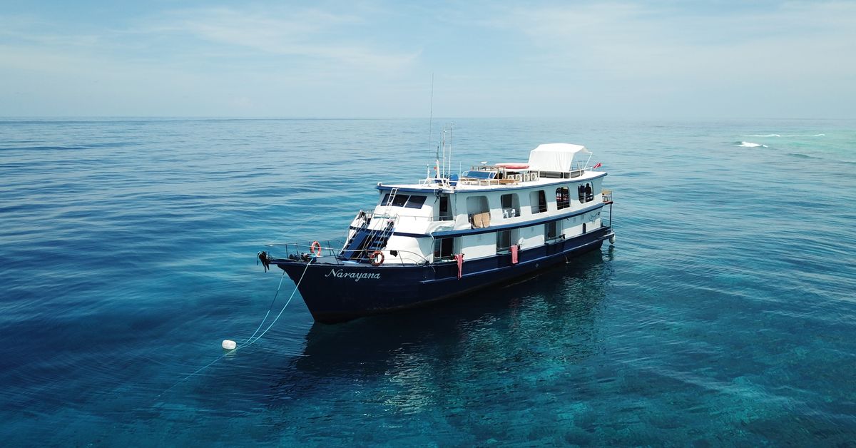www.liveaboard.com