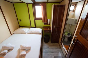 Upper/Main Deck Cabins