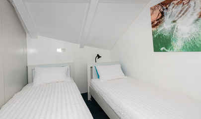 Class 2 - Twin/Singles Cabin