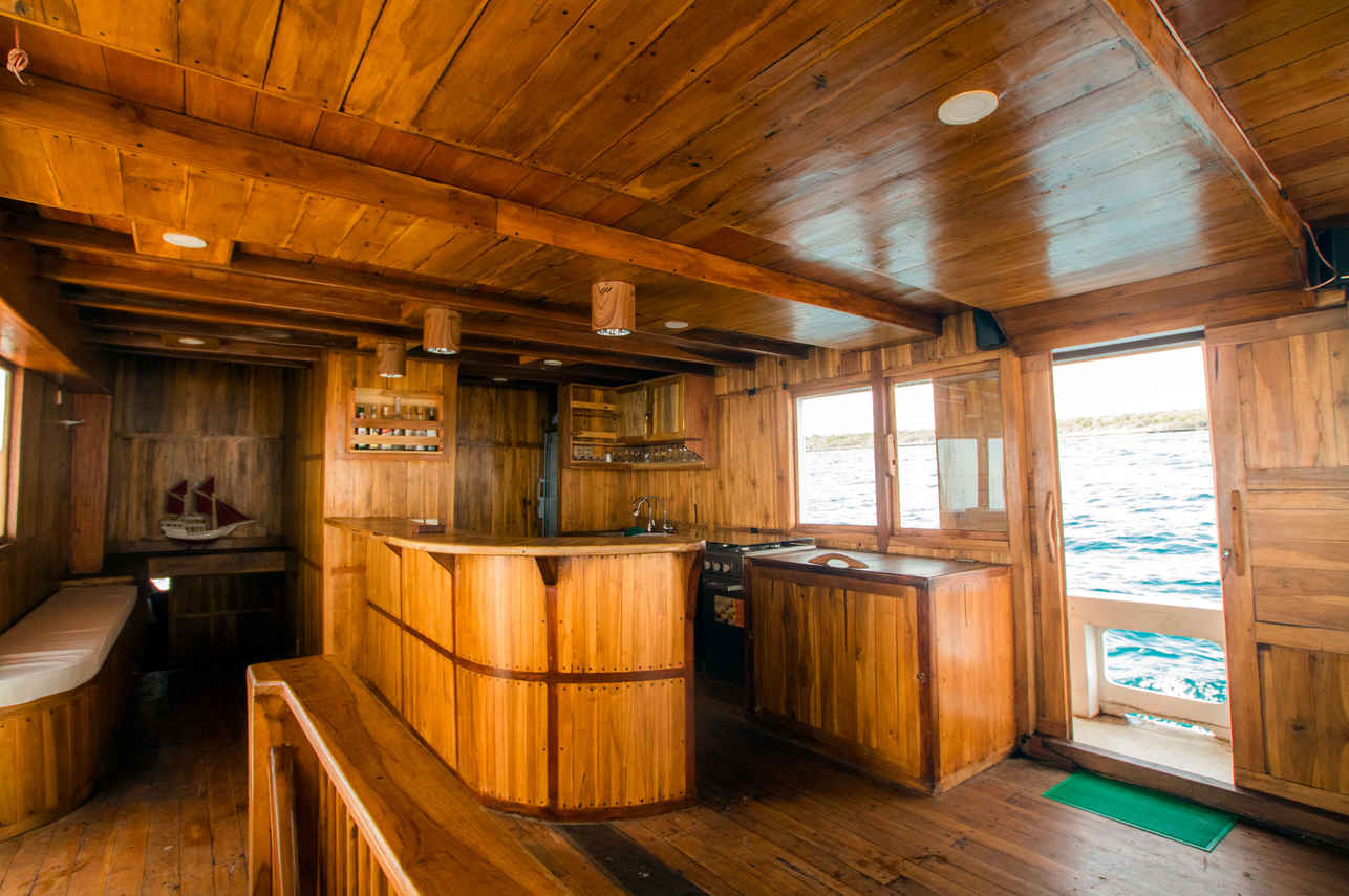 Dining Room - Maki
