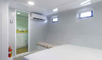Standard Single Cabin