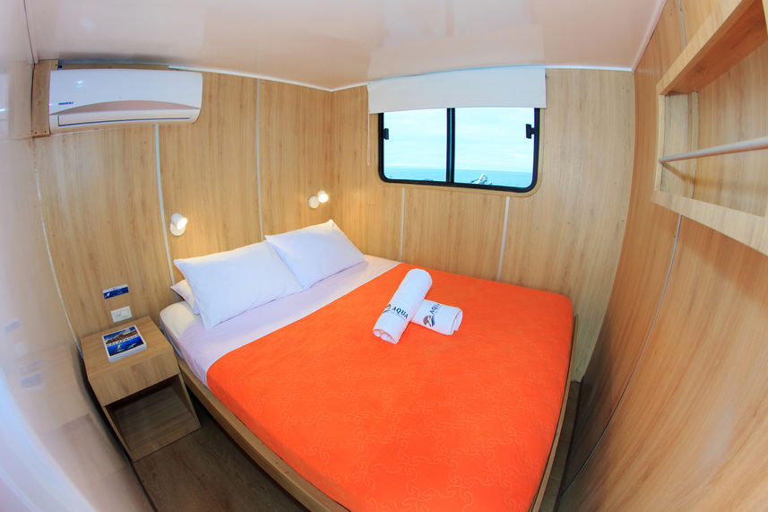 Main Deck Cabin - Aqua