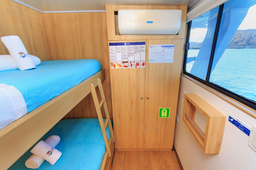 Upper Deck Cabin - Aqua