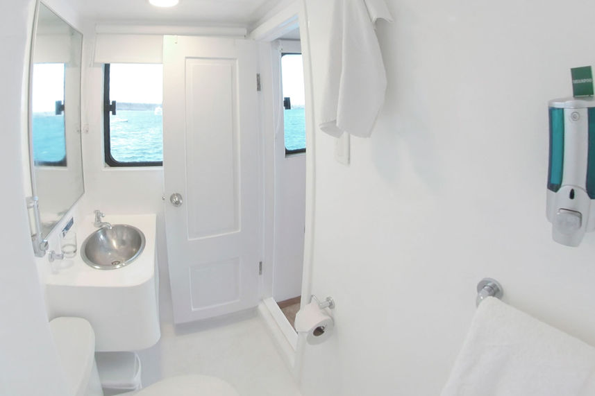 En-Suite bathrooms - Aqua