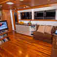 Salon interior - Pinguino Explorer