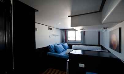Double Cabin